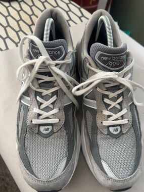 New Balance 990v6 Made in USA Grey Sneakers Men’s Size 12 FuelCell